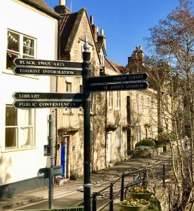 Photo of signpost in Frome