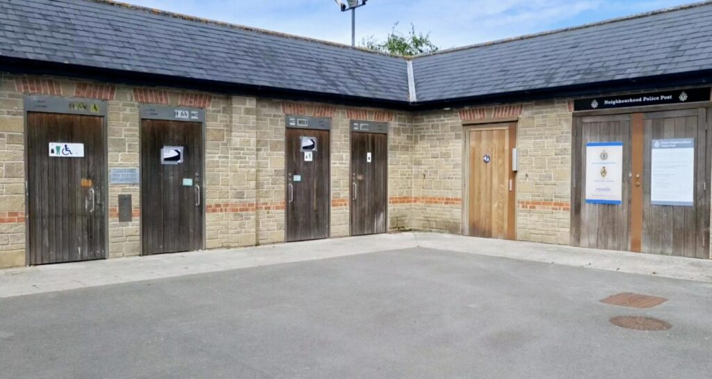 Market Yard toilet block